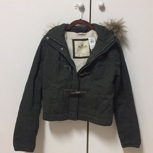Hollister hooded army green lined winter jacket!